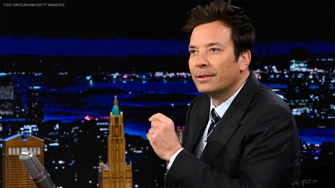 Jimmy Fallon apologizes to staff over allegations of difficult work  environment on 'Tonight Show' - ABC7 Los Angeles