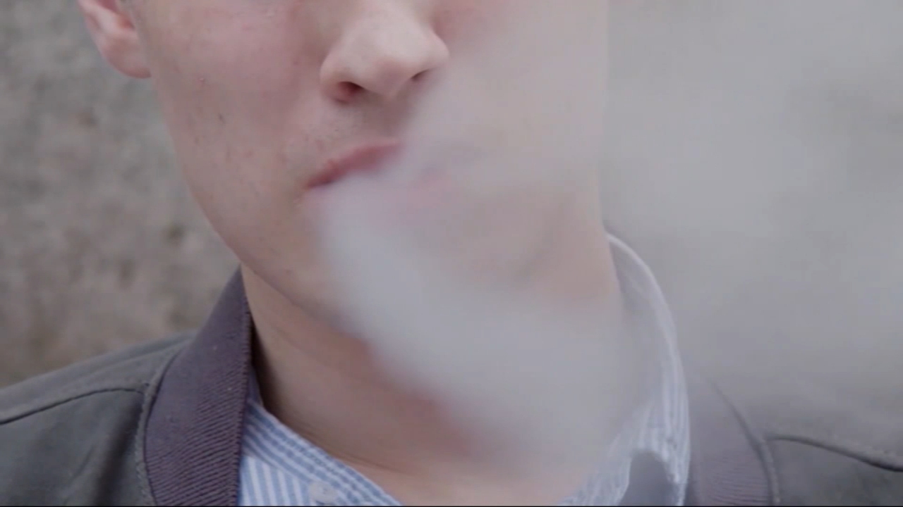 What harm does second-hand fumes from vaping cause to young lungs? Medical  experts want to know - ABC7 San Francisco