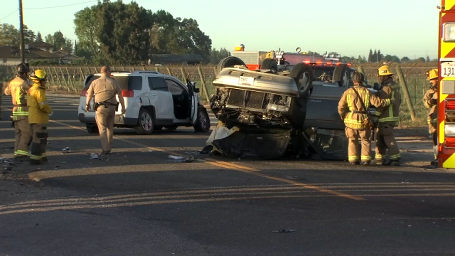 1 killed in single-car crash in Fresno County, CHP says - ABC30 Fresno