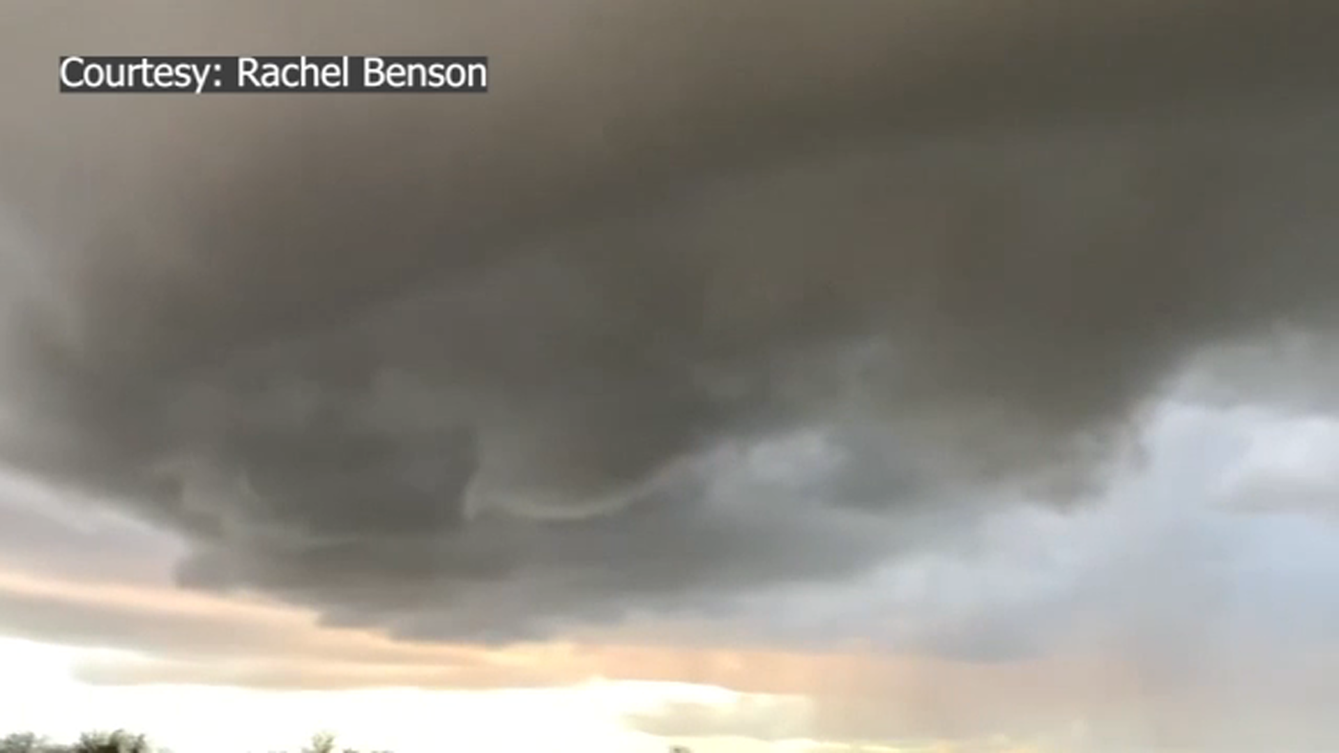 Tornado Warning in Woodlake leaves residents on edge - ABC30 Fresno