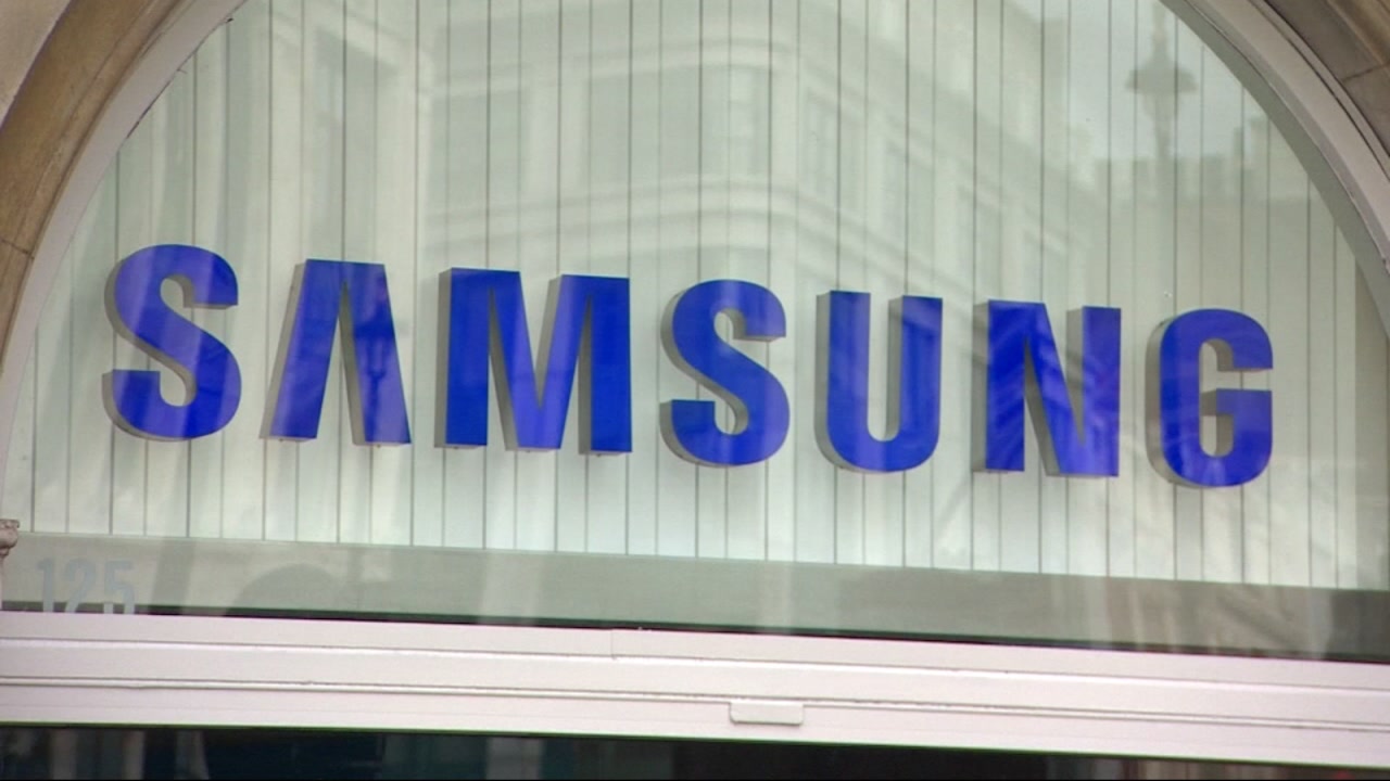 Samsung unveils new foldable phone at San Francisco product launch