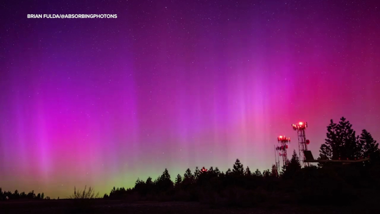 Northern Lights in California: Incredible timelapse video captures 