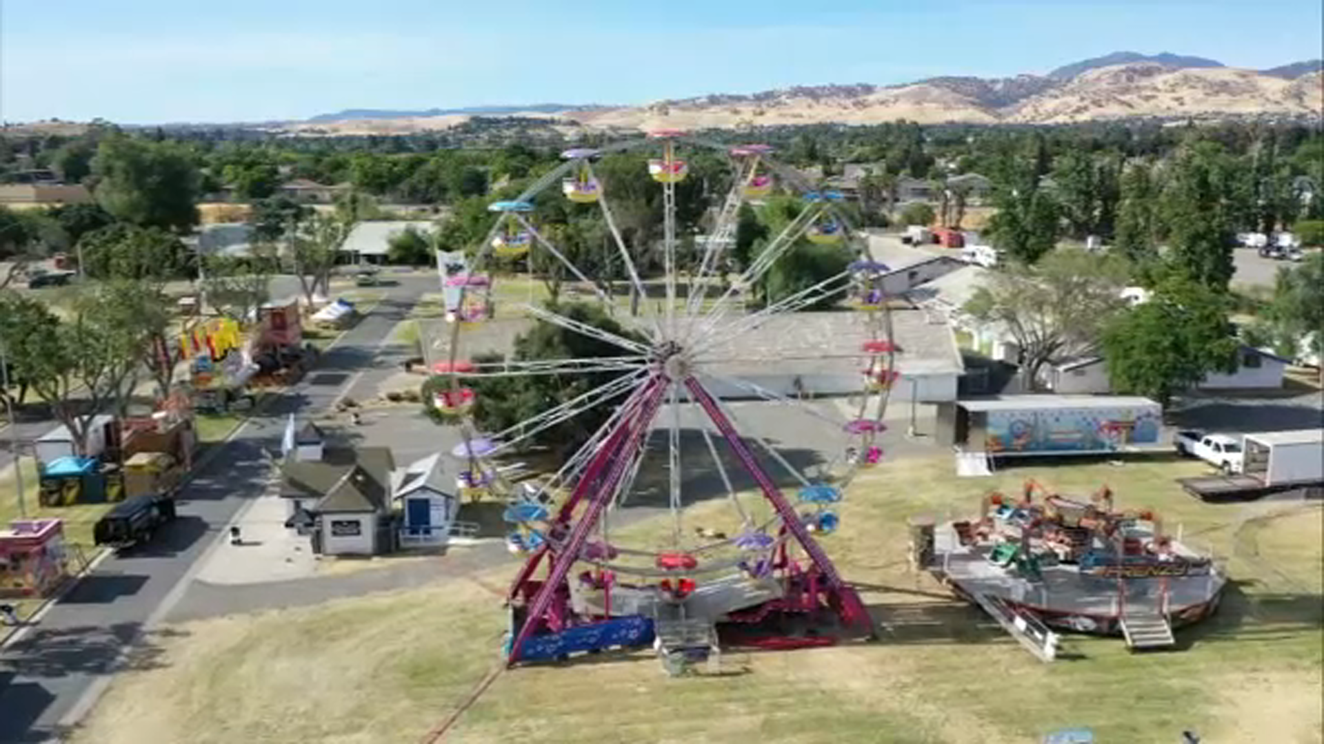 Hollister north cheap county fair