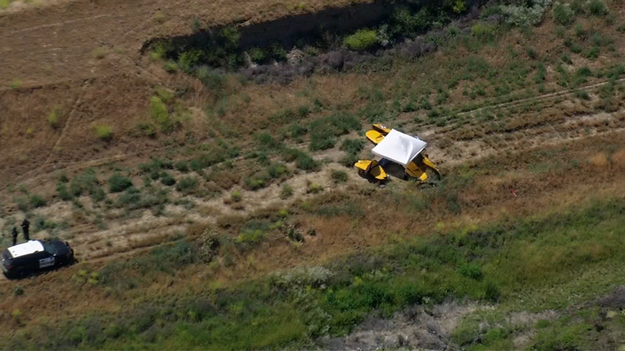 2 dead after Single-engine Steen Skybolt plane crashes near Rio Vista  Municipal Airport, Solano County Sheriff says - ABC7 San Francisco