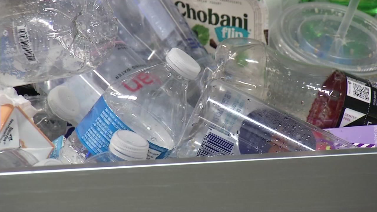 sfo bans plastic bottles
