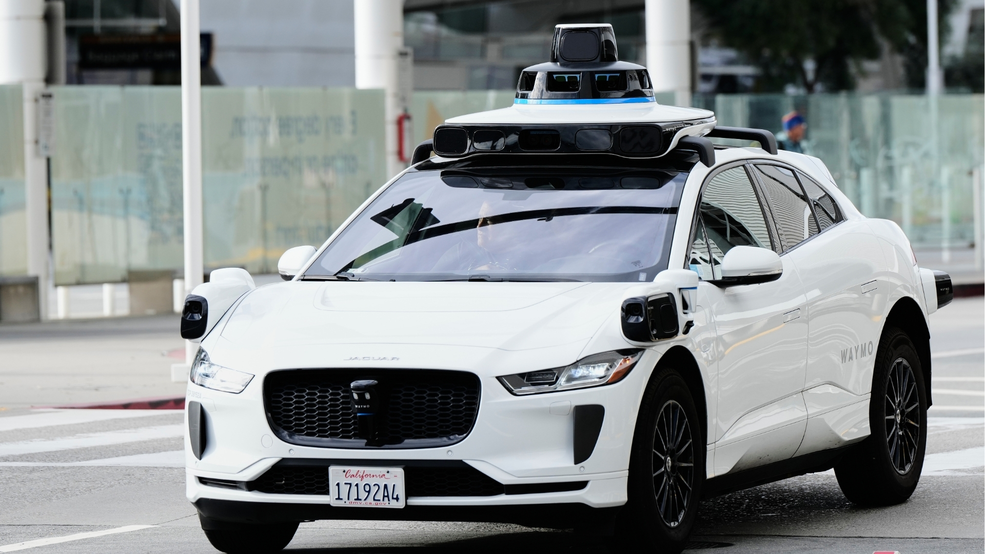 Waymo approved to take passengers to and from San Francisco International  Airport - ABC7 San Francisco
