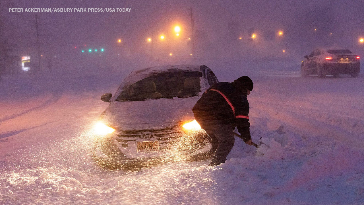 Winter weather: How to survive power outages in the cold - 6abc Philadelphia