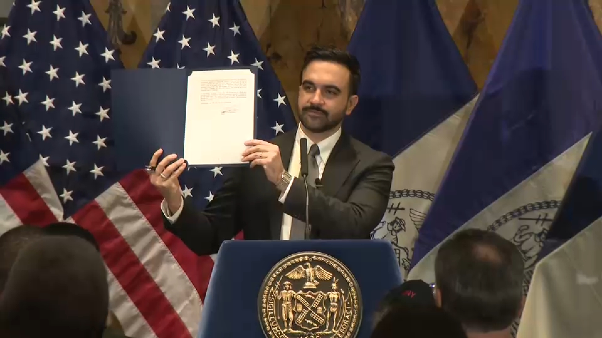 Mayor Zohran Mamdani signs executive order on NYC sanctuary laws