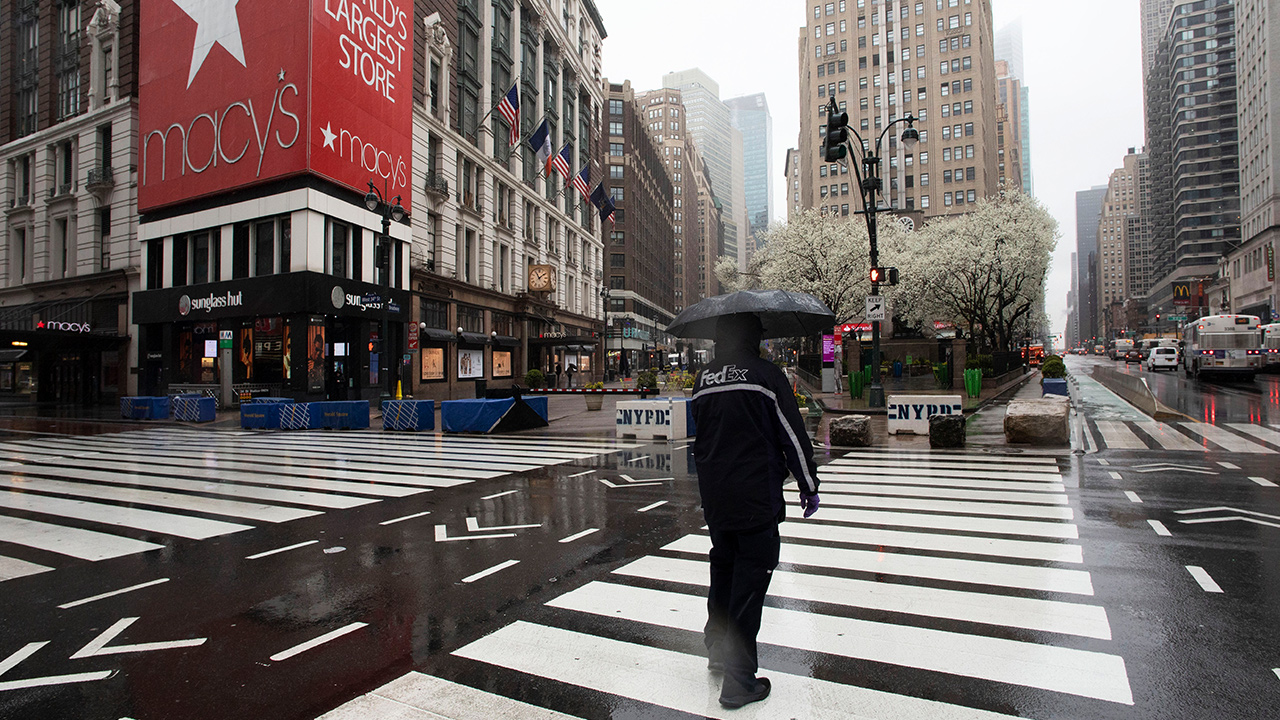 Gap, Kohl's, Macy's to furlough workers due to coronavirus downturn - ABC7  Chicago