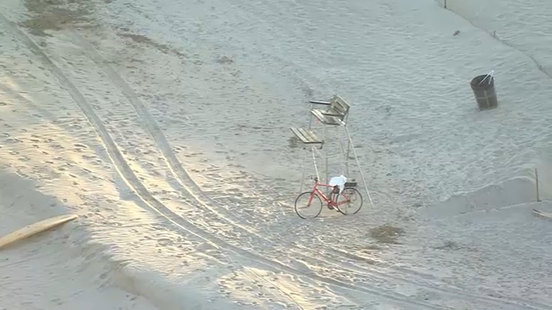 Two people drown in two separate incidents a few blocks