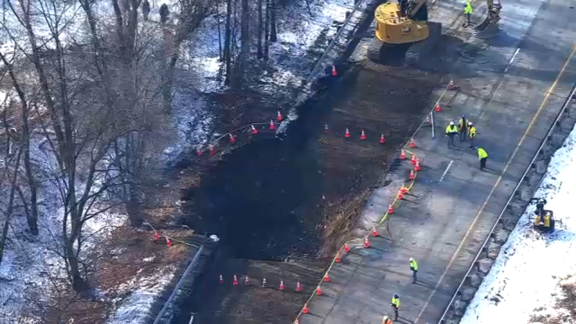 New Jersey sinkhole: I-80 eastbound to reopen Monday if weather