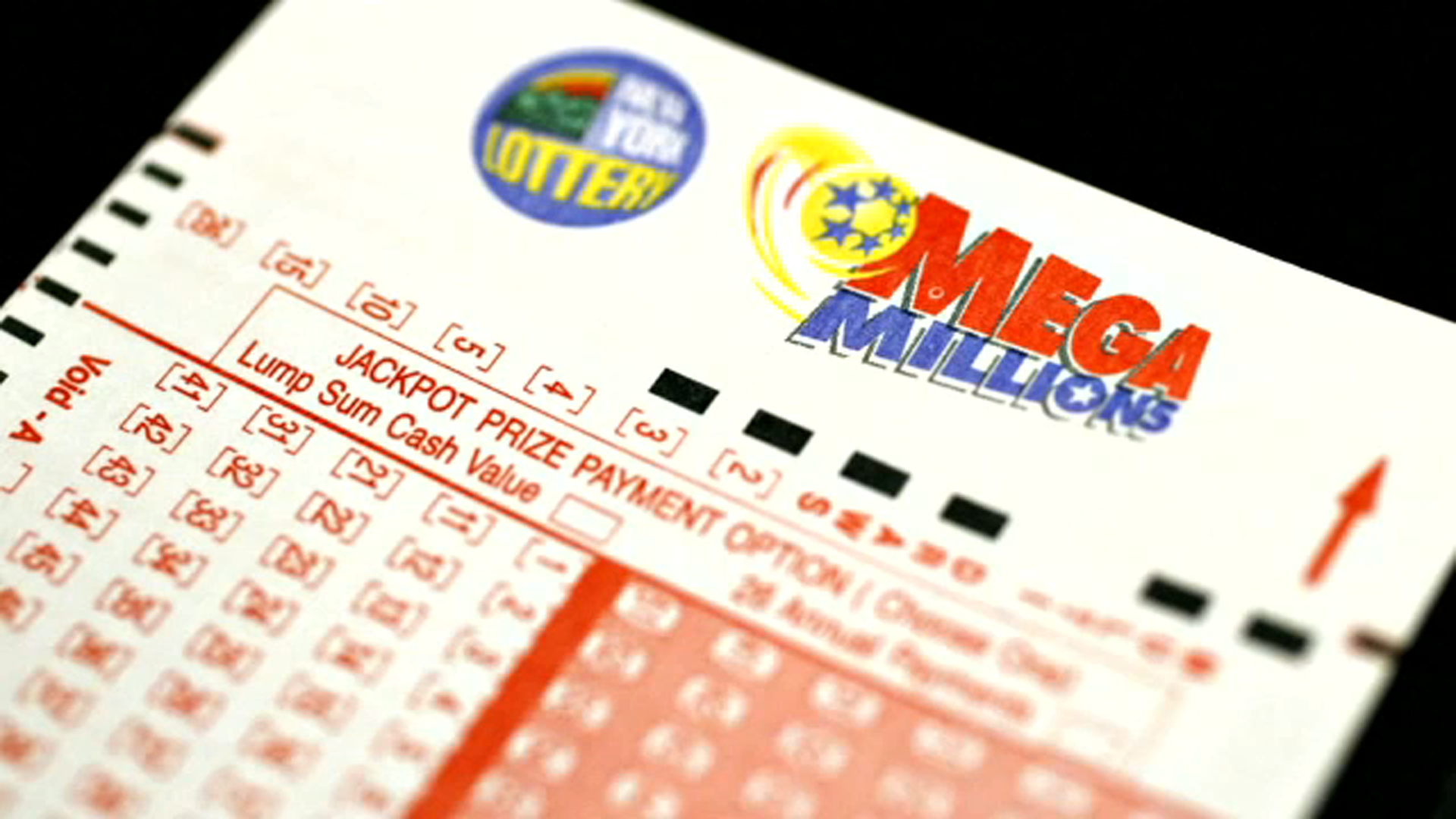 Former NFL player has a tie to $2.04B Powerball ticket - ESPN