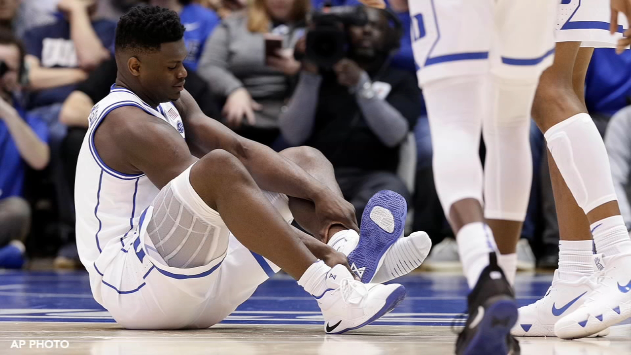 zion williamson ripped shoe